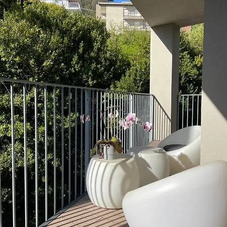 Brixhome Appartement *