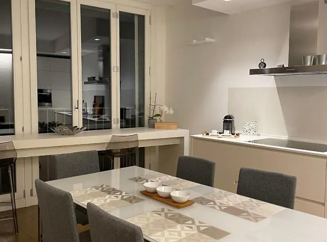 Brixhome Apartament